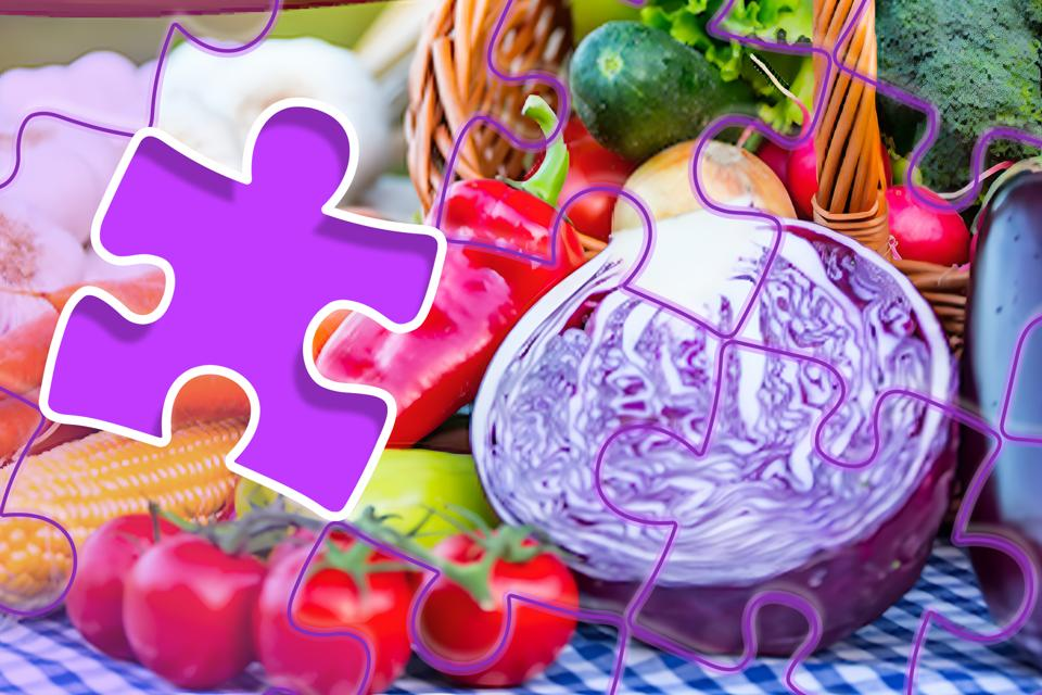 Fun free colors in the market healthy eating puzzle game online for kids from ABCmouse.com.
