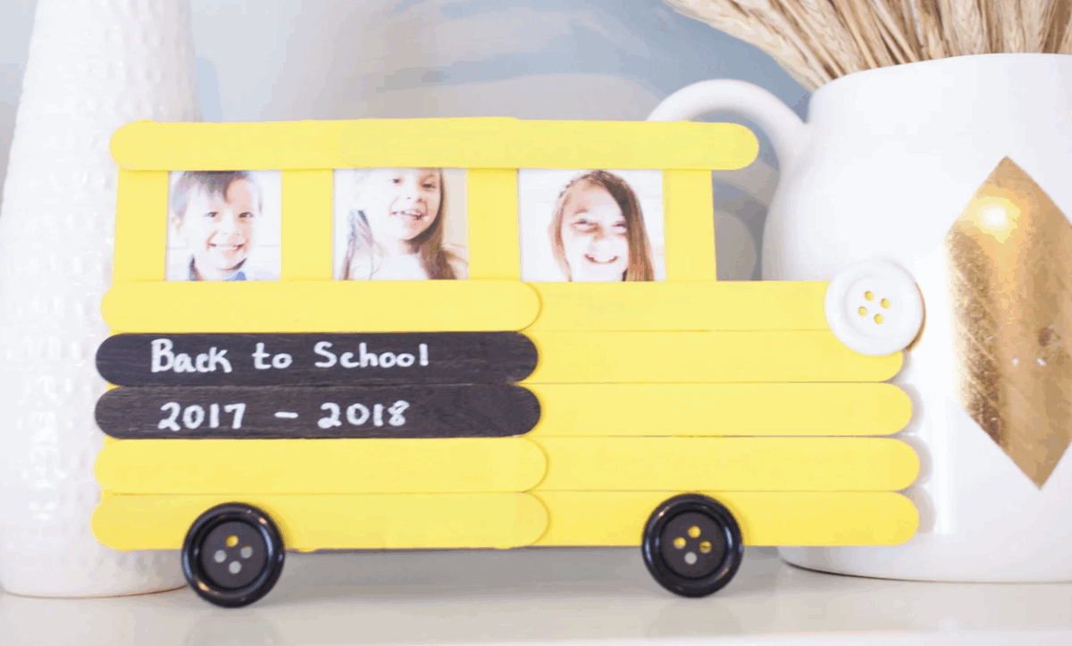 Fun back to school popsicle bus craft for kids from ABCmouse.com. 