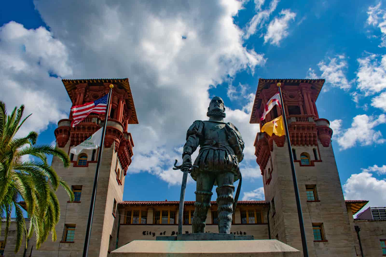 Pedro Menéndez de Avilés Statue