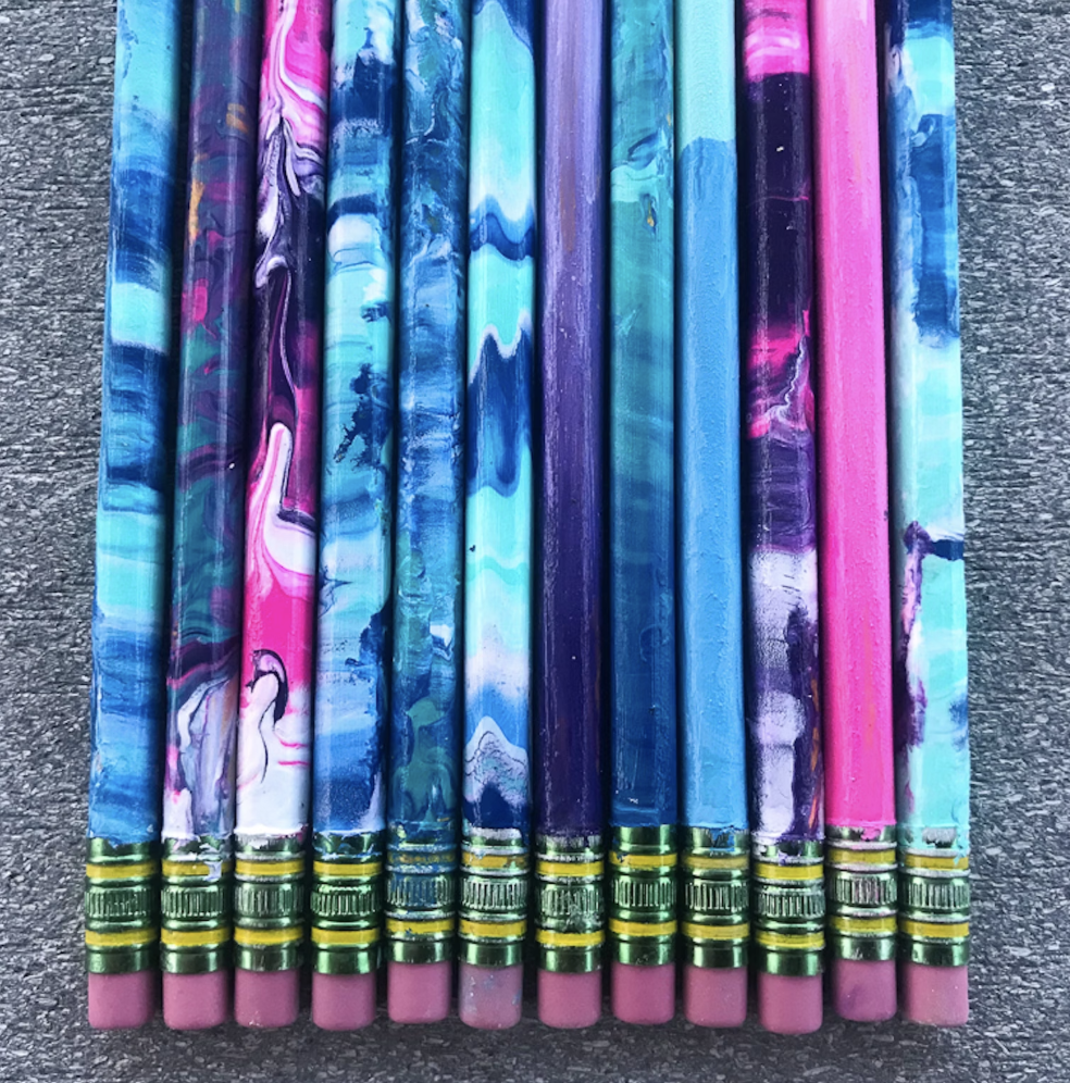 Fun colorful pencil craft for kids for back to school. 