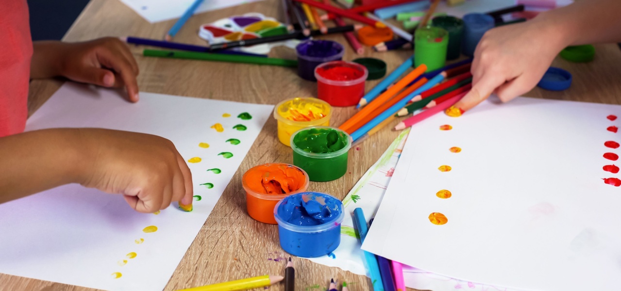 Fun finger painting pattern activity idea. 