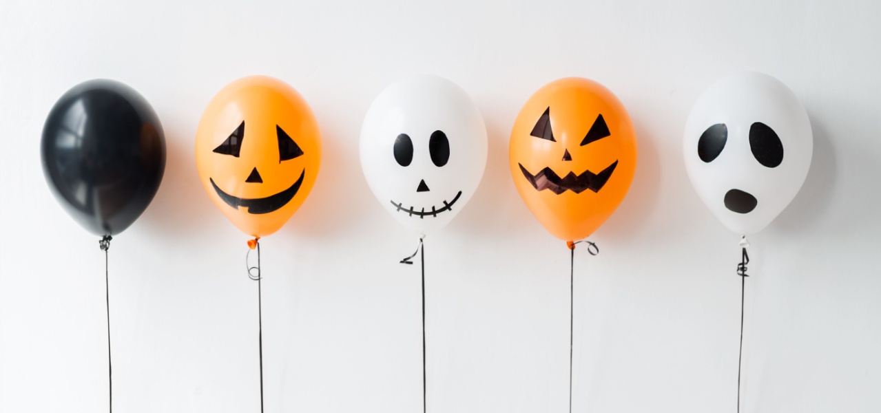 Orange and white Halloween Balloon faces. 