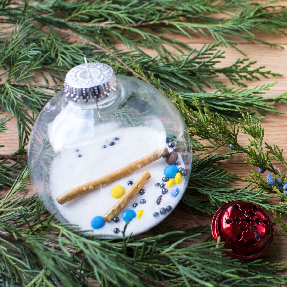 A fun melted snowman ornament craft for kids to make for Christmas. 